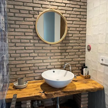La Casa De La Escalera 3 דירה
